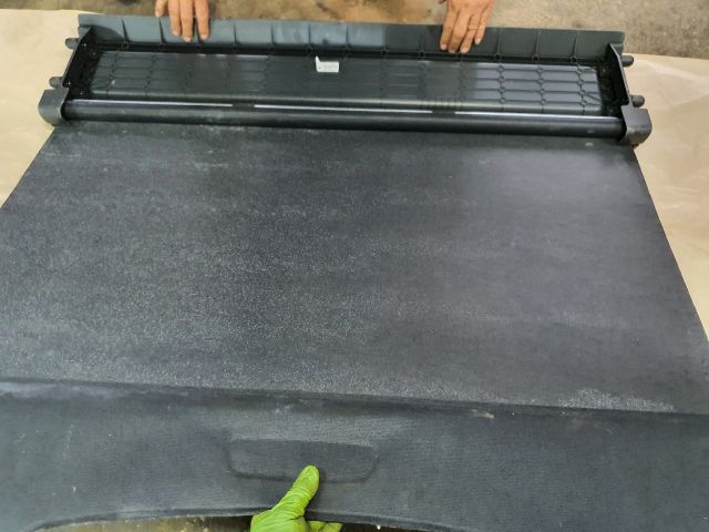 bontott DACIA LOGAN Csomagtér Roló