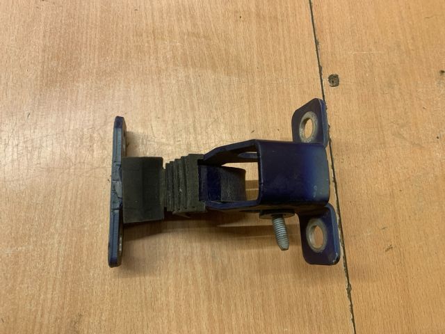 bontott DACIA LOGAN Csomagtérajtó Bal Zsanér