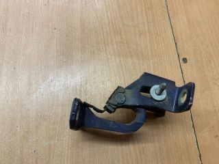 bontott DACIA LOGAN Csomagtérajtó Bal Zsanér