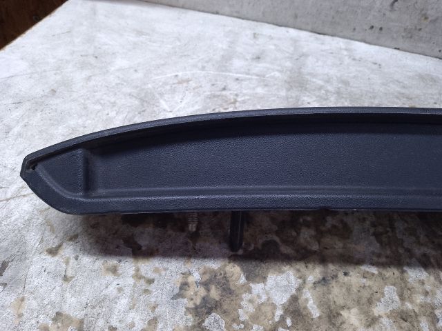 bontott DACIA LOGAN Csomagtérajtó Díszléc