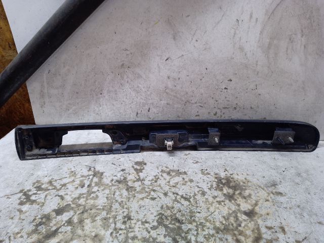 bontott DACIA LOGAN Csomagtérajtó Díszléc