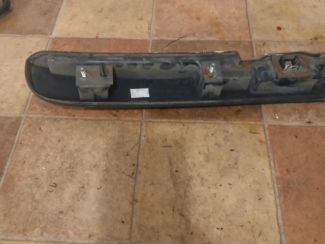 bontott DACIA LOGAN Csomagtérajtó Díszléc