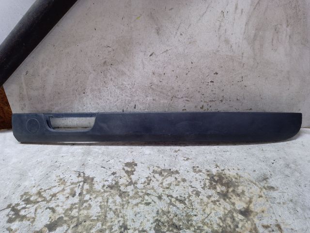 bontott DACIA LOGAN Csomagtérajtó Díszléc