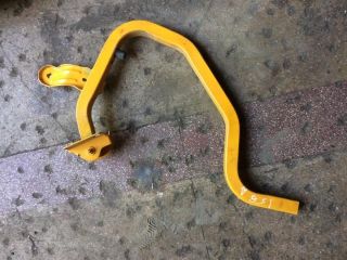 bontott DACIA LOGAN Csomagtérajtó Jobb Zsanér