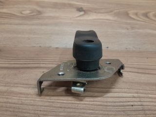 bontott DACIA LOGAN Csomagtérajtó Kilincs