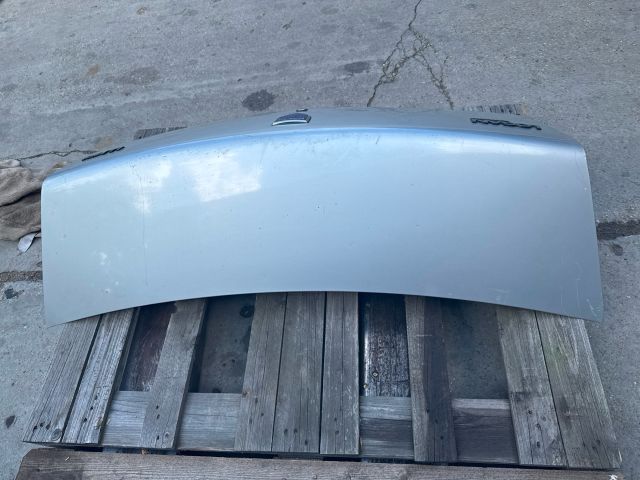 bontott DACIA LOGAN Csomagtérajtó (Üres lemez)