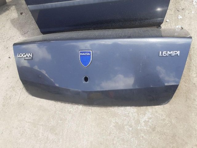 bontott DACIA LOGAN Csomagtérajtó (Üres lemez)