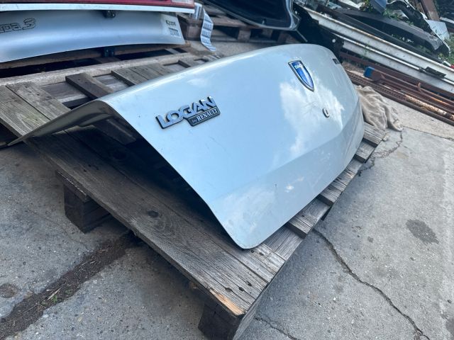 bontott DACIA LOGAN Csomagtérajtó (Üres lemez)