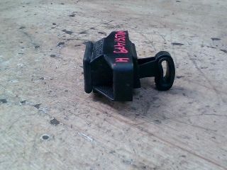 bontott DACIA LOGAN Csomagtérajtó Ütköző