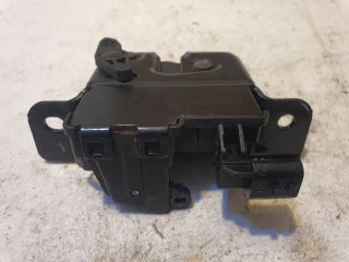 bontott DACIA LOGAN Csomagtérajtó Zárszerkezet