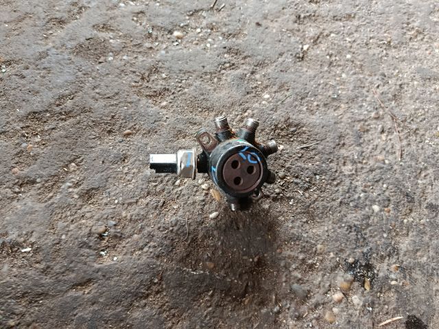 bontott DACIA LOGAN Dízel Elosztó Csillag