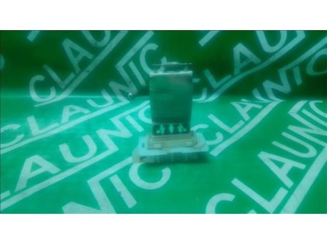 bontott DACIA LOGAN Előtét Ellenállás Fűtőmotor