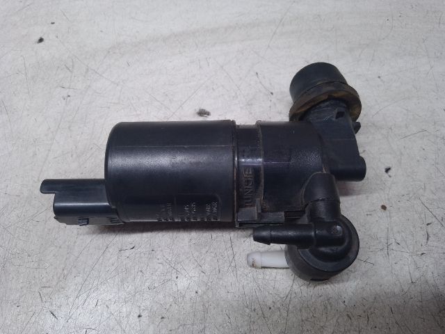 bontott DACIA LOGAN Első Ablakmosó Szivattyú