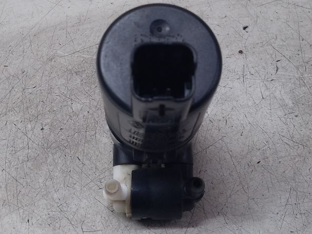 bontott DACIA LOGAN Első Ablakmosó Szivattyú