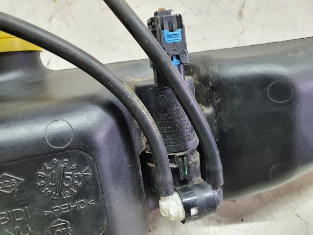 bontott DACIA LOGAN Első Ablakmosó Szivattyú