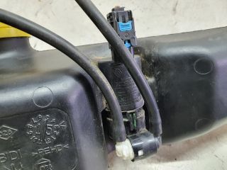bontott DACIA LOGAN Első Ablakmosó Szivattyú