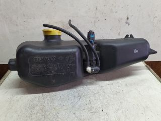 bontott DACIA LOGAN Első Ablakmosó Szivattyú