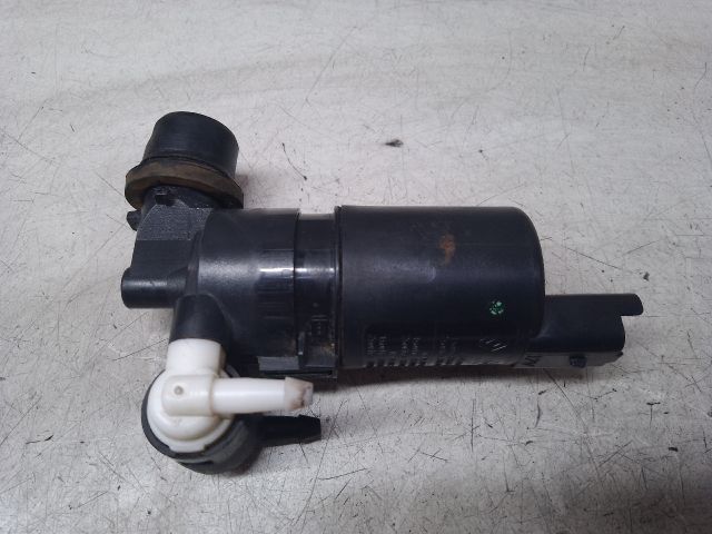 bontott DACIA LOGAN Első Ablakmosó Szivattyú