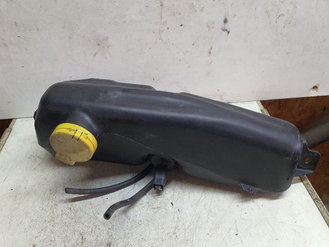 bontott DACIA LOGAN Első Ablakmosó Szivattyú