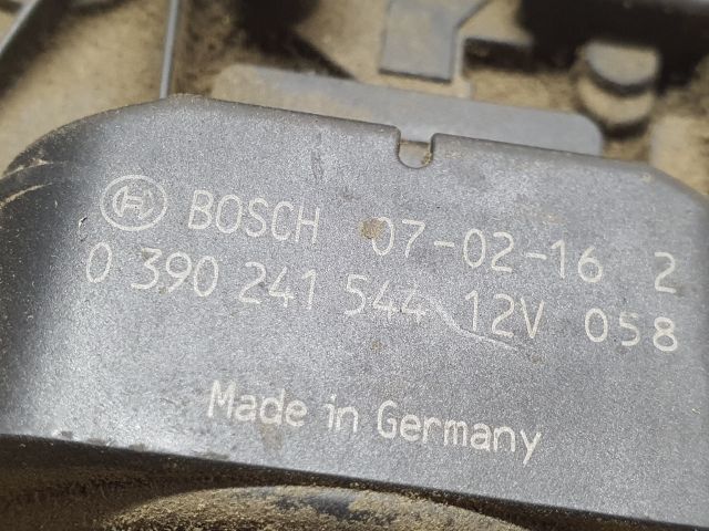 bontott DACIA LOGAN Első Ablaktörlő Motor