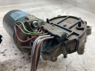 bontott DACIA LOGAN Első Ablaktörlő Motor