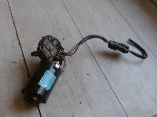 bontott DACIA LOGAN Első Ablaktörlő Motor