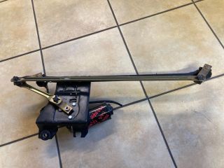 bontott DACIA LOGAN Első Ablaktörlő Szerkezet Motorral