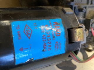 bontott DACIA LOGAN Első Ablaktörlő Szerkezet Motorral