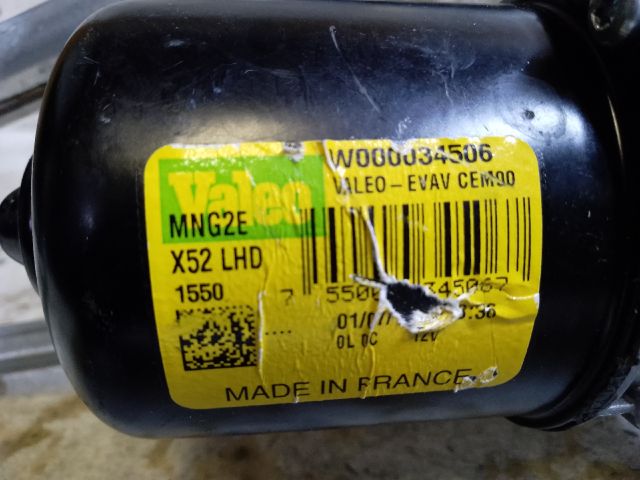 bontott DACIA LOGAN Első Ablaktörlő Szerkezet Motorral