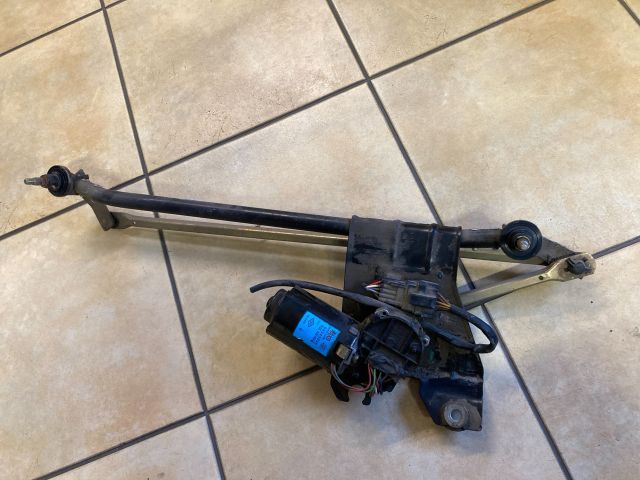 bontott DACIA LOGAN Első Ablaktörlő Szerkezet Motorral