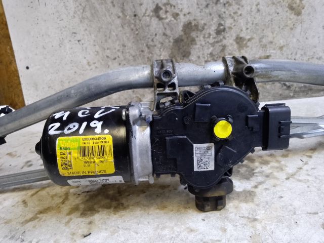 bontott DACIA LOGAN Első Ablaktörlő Szerkezet Motorral