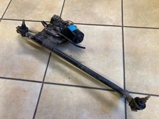 bontott DACIA LOGAN Első Ablaktörlő Szerkezet Motorral