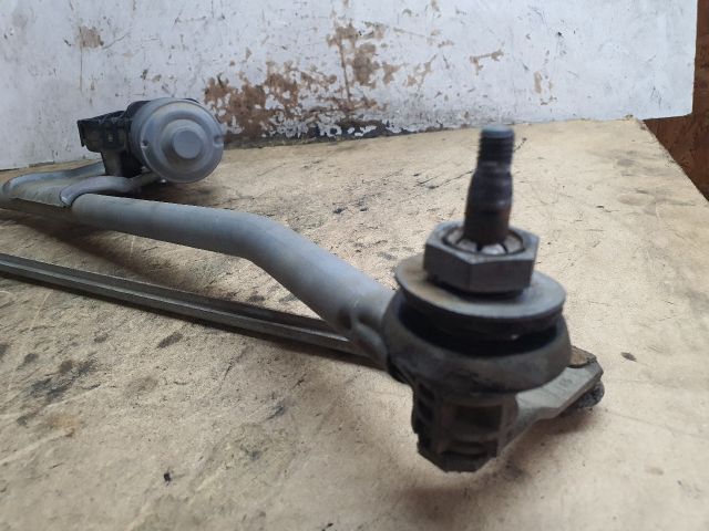 bontott DACIA LOGAN Első Ablaktörlő Szerkezet Motorral