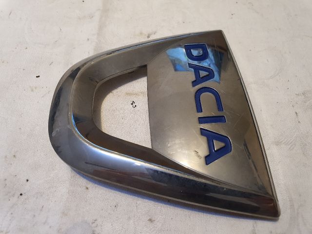 bontott DACIA LOGAN Első Embléma