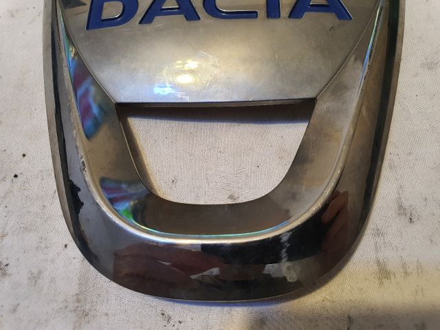 bontott DACIA LOGAN Első Embléma