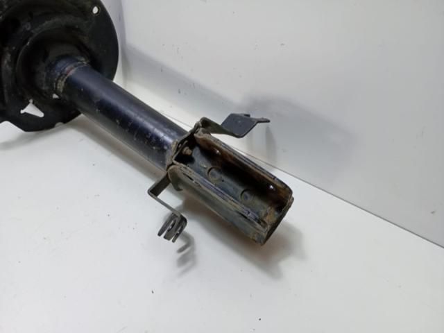 bontott DACIA LOGAN Első Lengéscsillapító (Pozíciófüggetlen)