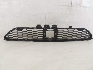 bontott DACIA LOGAN Első Lökhárító Alsó Középső Díszrács