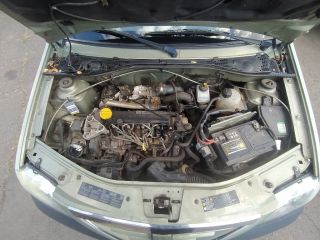 bontott DACIA LOGAN Első Lökhárító Merevítő (Fém)