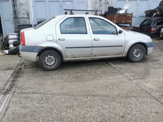 bontott DACIA LOGAN Első Lökhárító Merevítő (Fém)