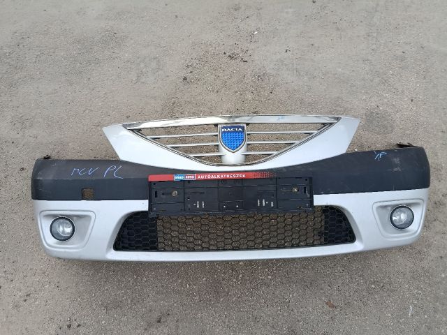 bontott DACIA LOGAN Első Lökhárító (Üresen)