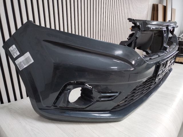 bontott DACIA LOGAN Első Lökhárító (Üresen)