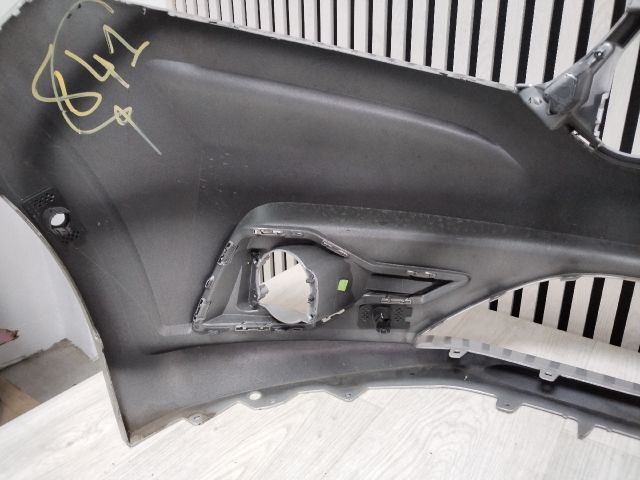 bontott DACIA LOGAN Első Lökhárító (Üresen)