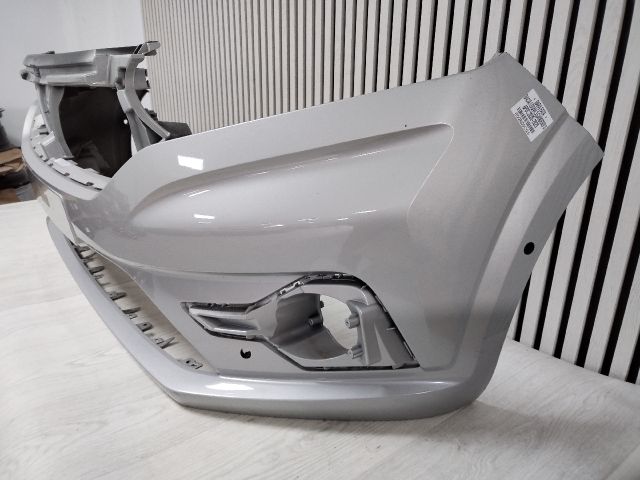 bontott DACIA LOGAN Első Lökhárító (Üresen)