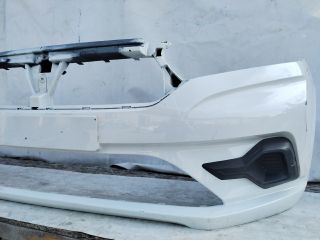 bontott DACIA LOGAN Első Lökhárító (Üresen)