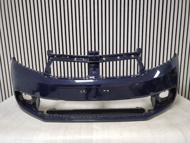 bontott DACIA LOGAN Első Lökhárító (Üresen)