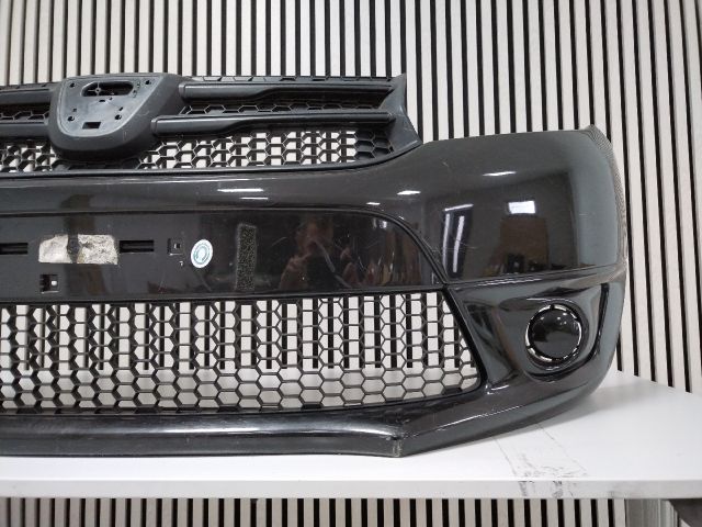 bontott DACIA LOGAN Első Lökhárító (Üresen)