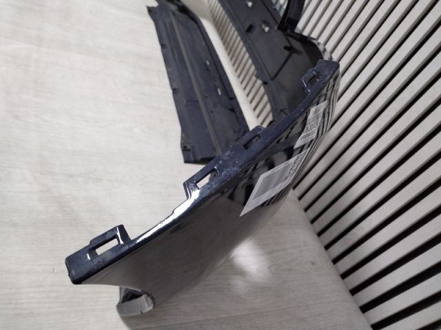 bontott DACIA LOGAN Első Lökhárító (Üresen)