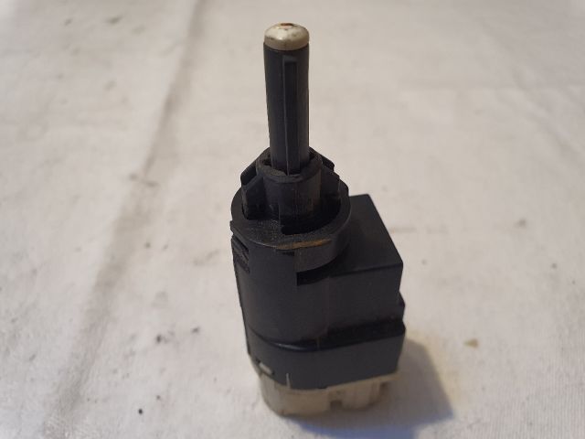 bontott DACIA LOGAN Fék Pedál Kapcsoló