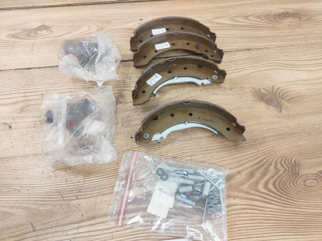 bontott DACIA LOGAN Fékpofa