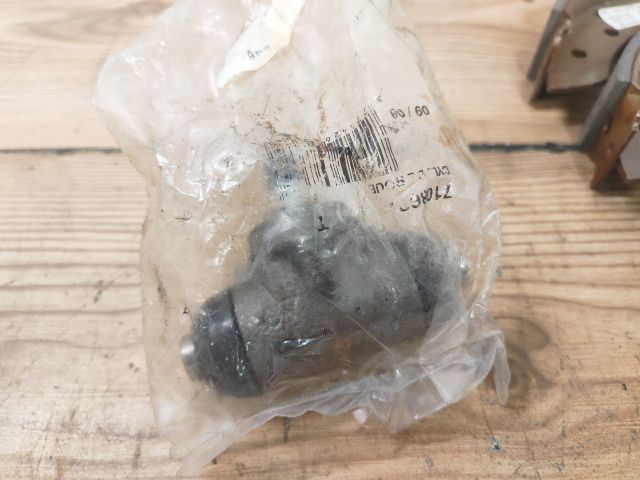 bontott DACIA LOGAN Fékpofa